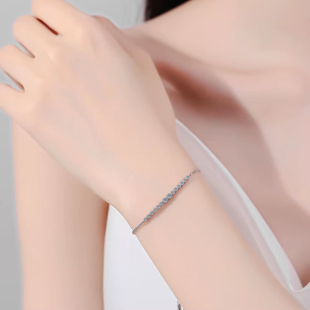 D VVS1 All Moissanite Bracelets for Women 0.24Ct round Lab Diamond GRA S925 Sterling Silver Plated 18K Dainty Bracelet